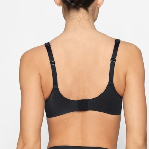 Skims SMOOTHING INTIMATES FULL COVERAGE BRA ONYX BLACK 34B NWT - Picture 3 of 5